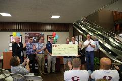 Friends of the Topeka Zoo Friends of the Zoo accept award